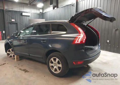 2012 Volvo Xc60 3.2/3.2 Platinum/3.2 Premier/3.2 Premier Plus z USA, uszkodzony, nr VIN YV4940DZ8C2317745